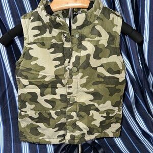Wonderkids Camouflage Vest